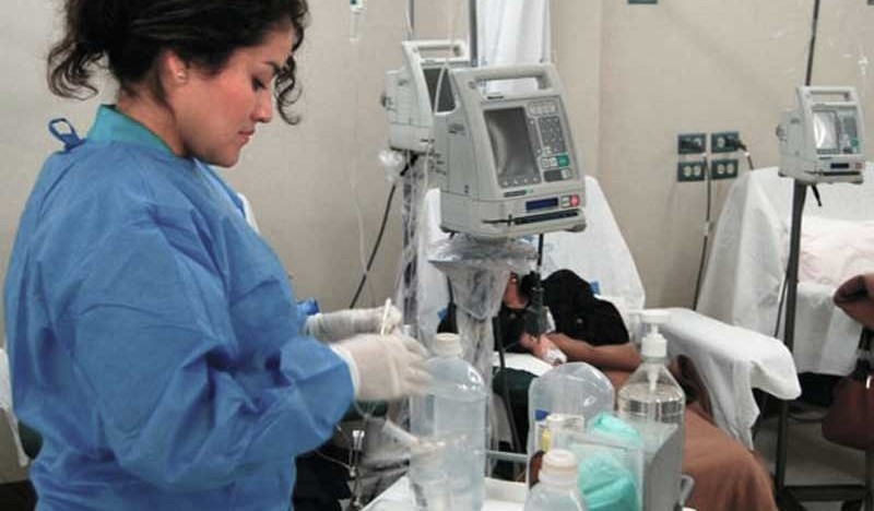 Cada hora mueren nueve mexicanos por cáncer - quimioterapia-800x468