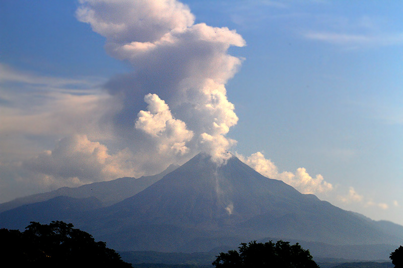 volcan2-agosto03
