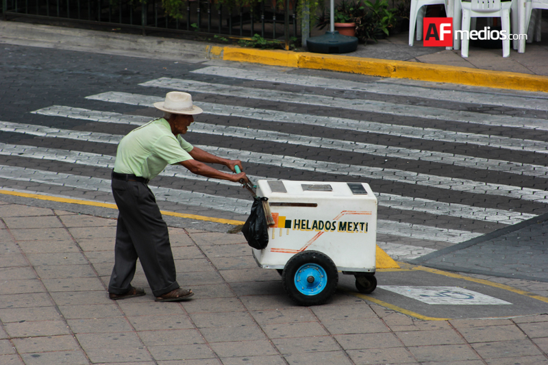 adultomayor9dediciembre2015-13