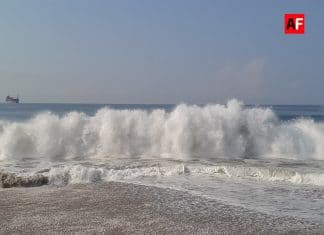 Prevén incremento de oleaje en las costas de Jalisco durante el fin de semana