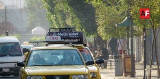 Usuarios de taxis podrán consultar tarifa antes de abordar, con un QR