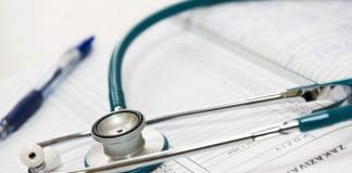 Salud Colima invita a registrar médicas y médicos al reconocimiento ‘Valentín Gómez Farías’; postulaciones cierran el 21 de agosto