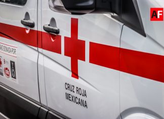 Dos muertos tras choque entre camionetas en carretera Cerro de Ortega–Tecomán