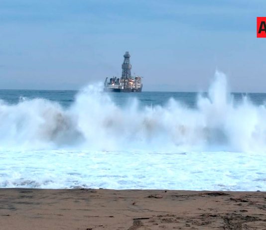 Capitanía de Puerto de Manzanillo alerta por mar de fondo; prevén oleaje de hasta casi 3 metros