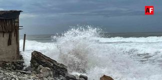 Polo mantiene condiciones adversas en Colima: prevén lluvias intensas, fuertes vientos y oleaje de hasta 6 metros