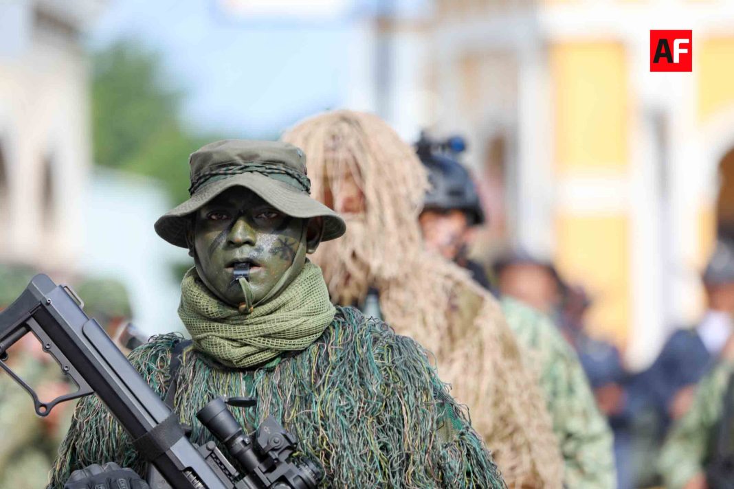 desfile_independencia_colima_16septiembre_2023_11 militar soldado