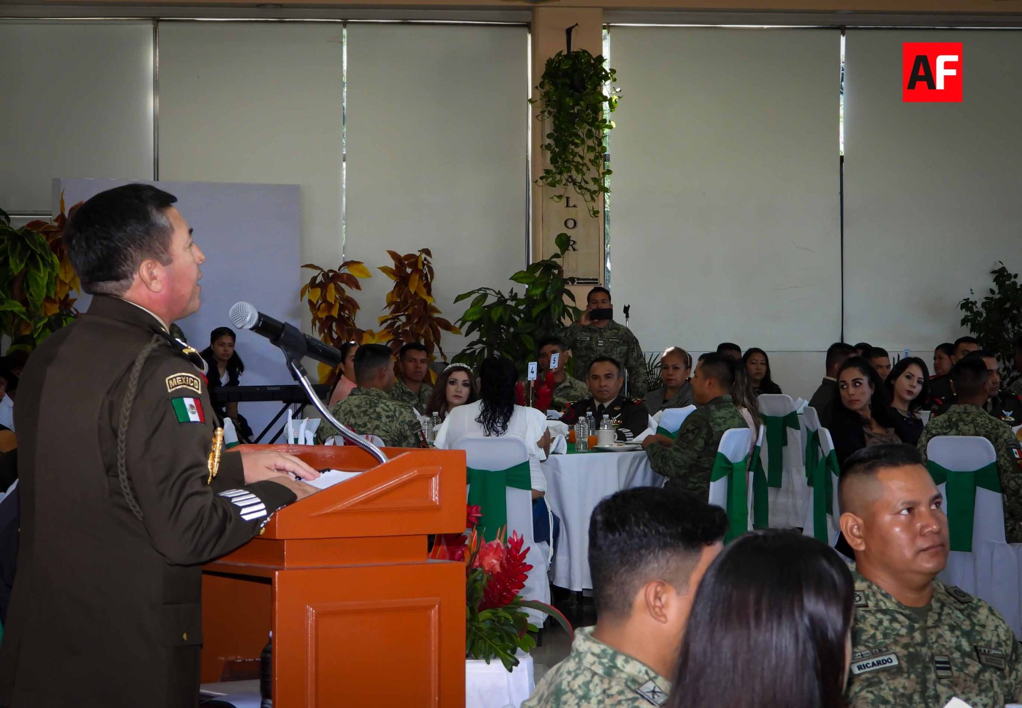 Ejército ha evolucionado pero mantiene su lealtad a la sociedad