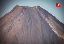 Volcán de Colima sigue en calma; esta semana se registraron 4 derrumbes