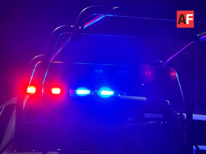 Imagenes Farola de policía, seguridad y patrullas por ataque armado en Colima-2