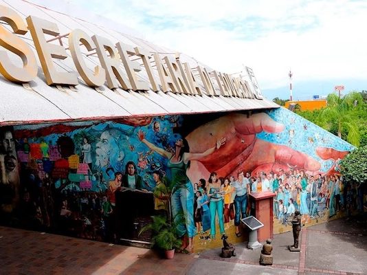 Habrá suspensión de clases el 1, 4 y 5 de mayo en educación básica en el estado de Colima