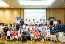 Reconocen a empresas turísticas con entrega de distintivos en Puerto Vallarta, Jalisco