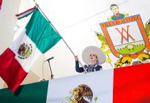 Da Tey Gutiérrez Grito de Independencia en el marco del Tercer Festival del Mariachi