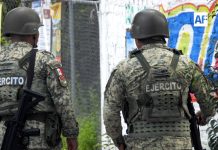 Localizan lonas y cartulinas con mensajes amenazantes en distintos puntos de Colima