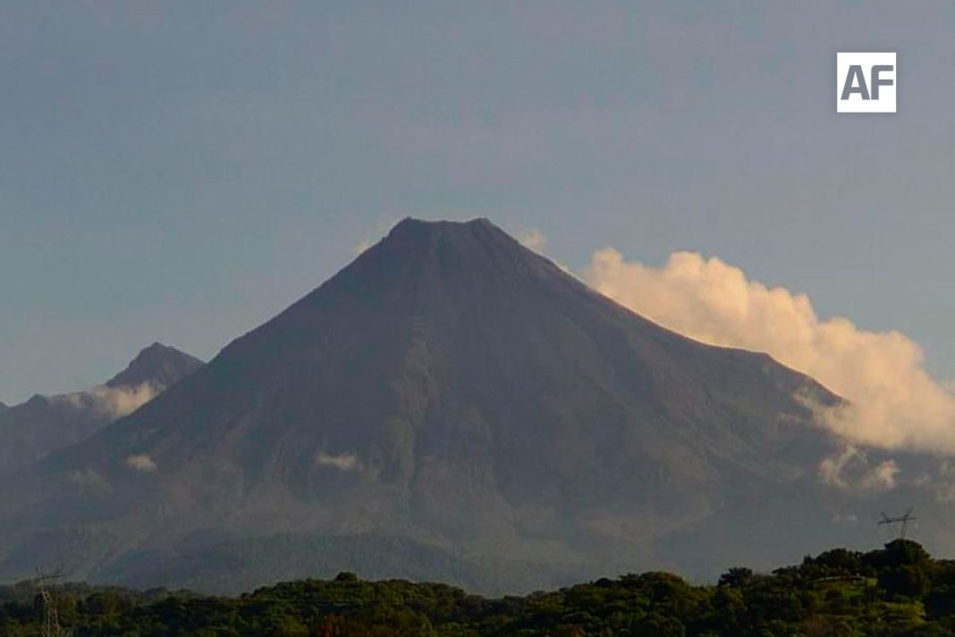 volcan-boletin-semanal-24-oct
