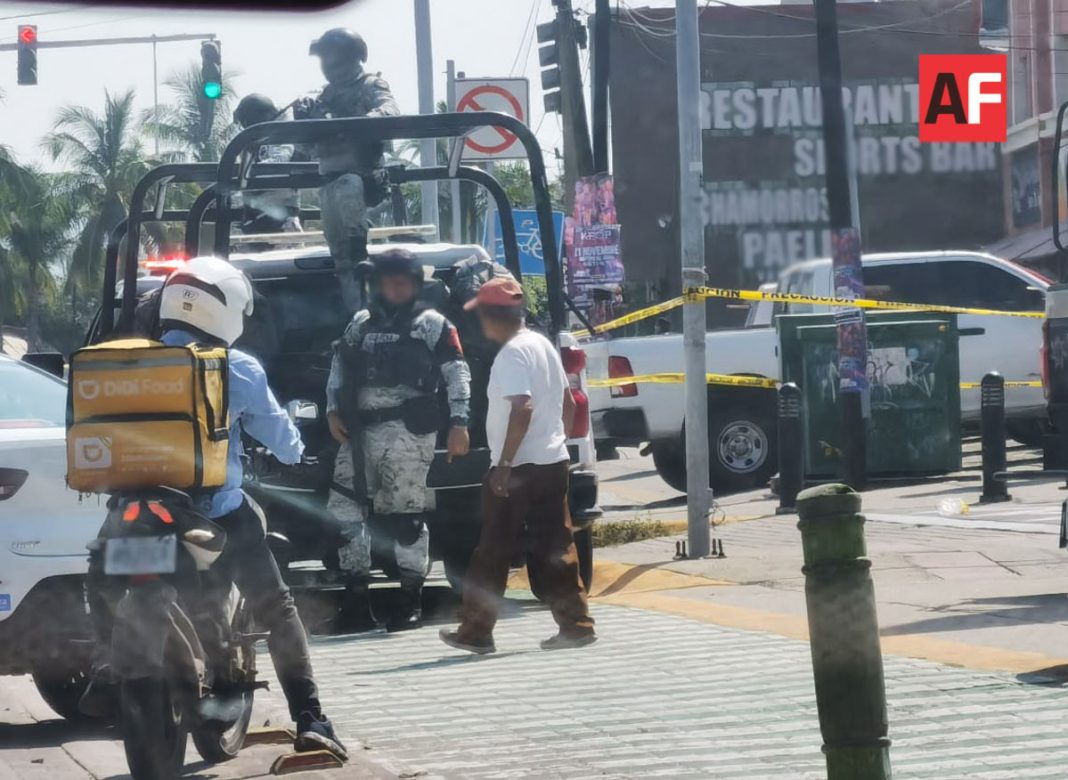 Ataque armado en Boulevard de Manzanillo, ejecutan a un hombre
