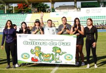 Bachilleratos 4 y 33 se unen para fomentar una cultura de paz a través del deporte