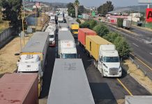 Productores y transportistas levantaron bloqueos, tras reunión en Segob