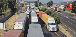 Productores y transportistas levantaron bloqueos, tras reunión en Segob