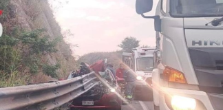 Accidente en libramiento El Naranjo en Manzanillo deja dos lesionados