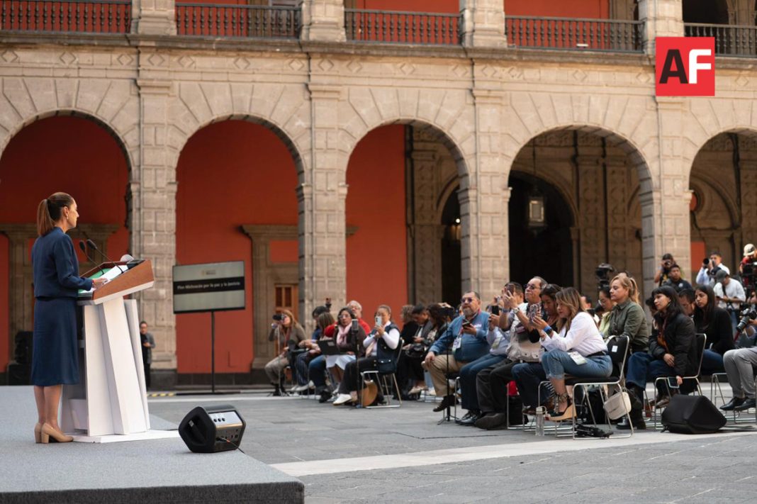 Claudia Sheinbaum y todo su gabinete presentan el Plan Michoacán por la seguridad y justicia_-25