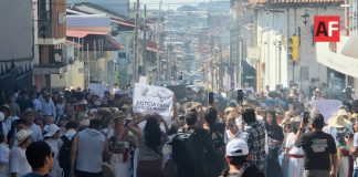 Crónica | “Justicia para Carlos Manzo”: Uruapan amanece blindada y unida en clamor por la paz