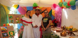 Bachilleres de Cerro de Ortega integran a familias y comunidad, en feria intercultural