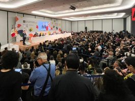 El escritor franco-libanés Amin Maalouf, recibe el Premio FIL de Literatura en Lenguas Romances 2025