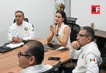 Rosi Bayardo se reúne con el nuevo director de Asipona Manzanillo