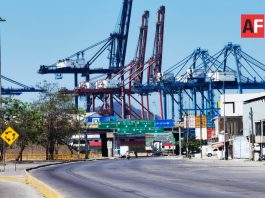 Operaciones del Transporte de Carga en Manzanillo con baja drástica hoy por bloqueos carreteros