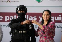 Indira Vizcaíno invierte más de 100 mdp en vehículos y equipo para fortalecer labores de seguridad y justicia en Colima