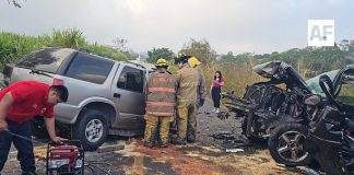 Accidente vehicular en Cuauhtémoc deja una persona lesionada y dos fallecidas