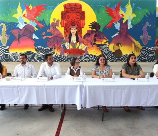 Universidad Intercultural de Colima devela placa de la Biblioteca ‘Guillermina Cuevas’