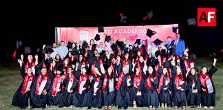 Universidad José Martí celebra acto académico con entrega de títulos y certificados a egresados de Medicina General, Fisioterapia y Entrenamiento Deportivo