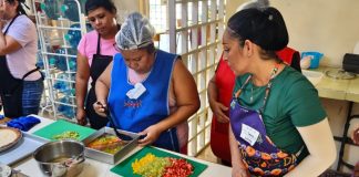 Trabajo Colima abre oportunidades de autoempleo con capacitación gratuita en repostería y gelatina artística