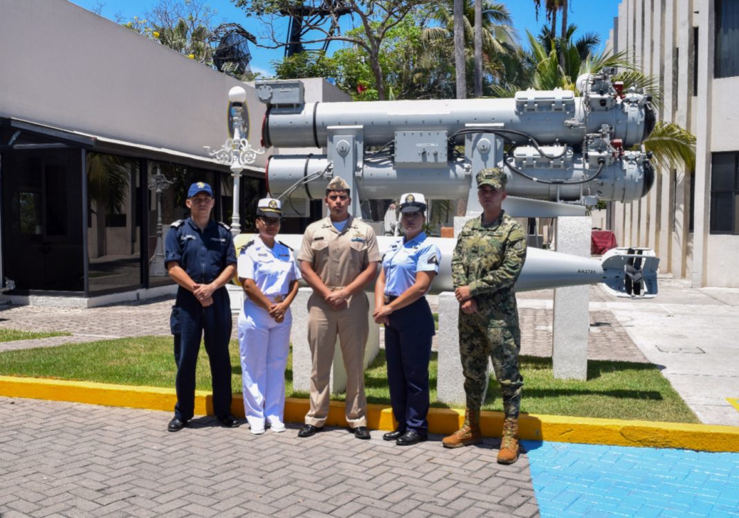 fuerza naval del pacifico manzanillo