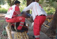 Hijo agrede con machete a su madre en Colima; la víctima logró escapar y pedir ayuda
