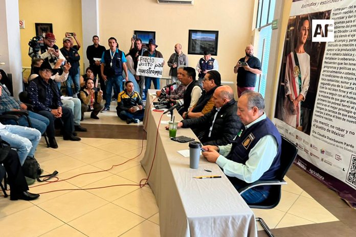 reunion-productores-autoridades-jalisco-04