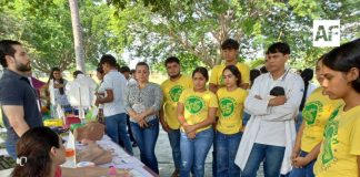 Promueven salud y cultura de  paz en bachilleres de Armería