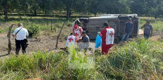 Un muerto y 1 lesionado grave, saldo de percance vial en carretera Madrid a Caleras, Tecomán