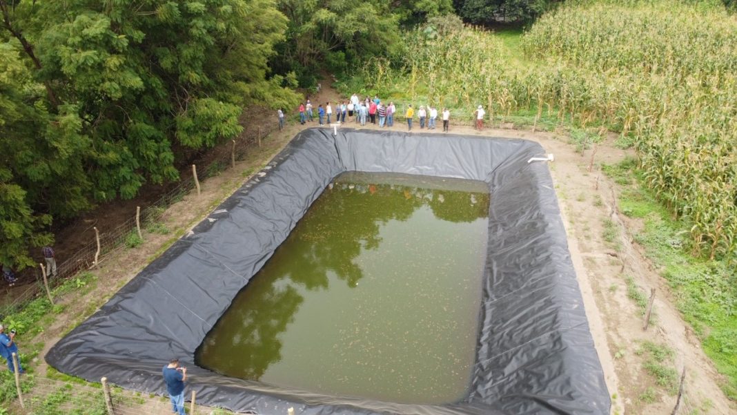 Apoyo campo gobierno ollas agua