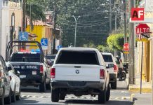 Asesinan a motociclista en pleno Centro de Colima; fuerte operativo en Juárez y Nicolás Bravo