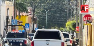 Asesinan a motociclista en pleno Centro de Colima; fuerte operativo en Juárez y Nicolás Bravo