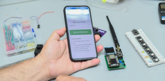 FIME mejora aplicación para apoyar a personas ciegas en el uso del transporte público