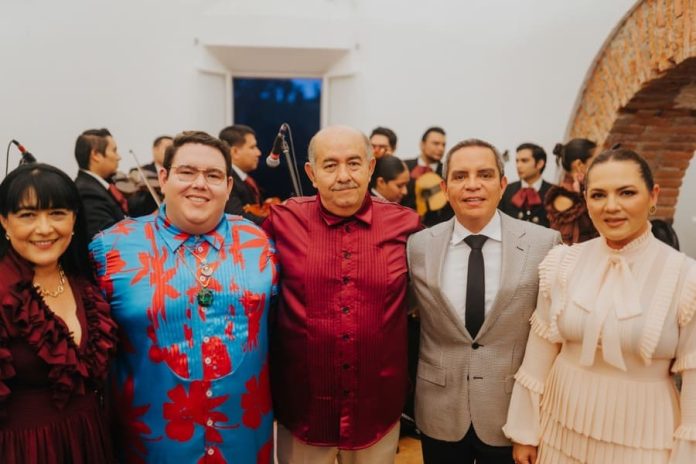 Grupos artísticos UdeC en homenaje a diseñador Carlos Pineda_d