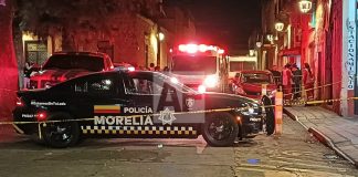 Taquero muere mientras atendía negocio a un costado de la Plazuela de Capuchinas, en Morelia