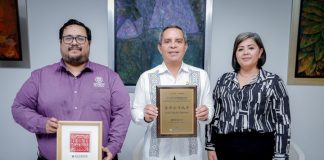 Recibe rector reconocimiento a la UdeC por logros del programa de aprendizaje de lengua china