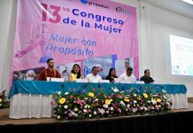 Impulsan UdeC y Marindustrias el desarrollo de las mujeres en Manzanillo