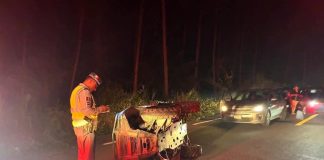 Dos jóvenes heridos tras volcadura de cuatrimoto en carretera Tecomán a Pascuales
