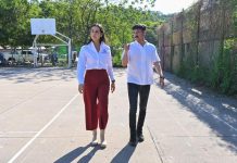 Rosi Bayardo inicia rehabilitación de la cancha de usos múltiples de la colonia Primavera en Tapeixtles