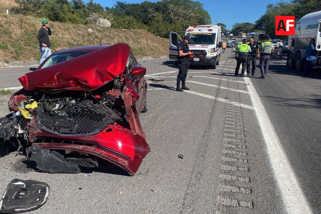 accidente-carretera-destacamento-gn-03